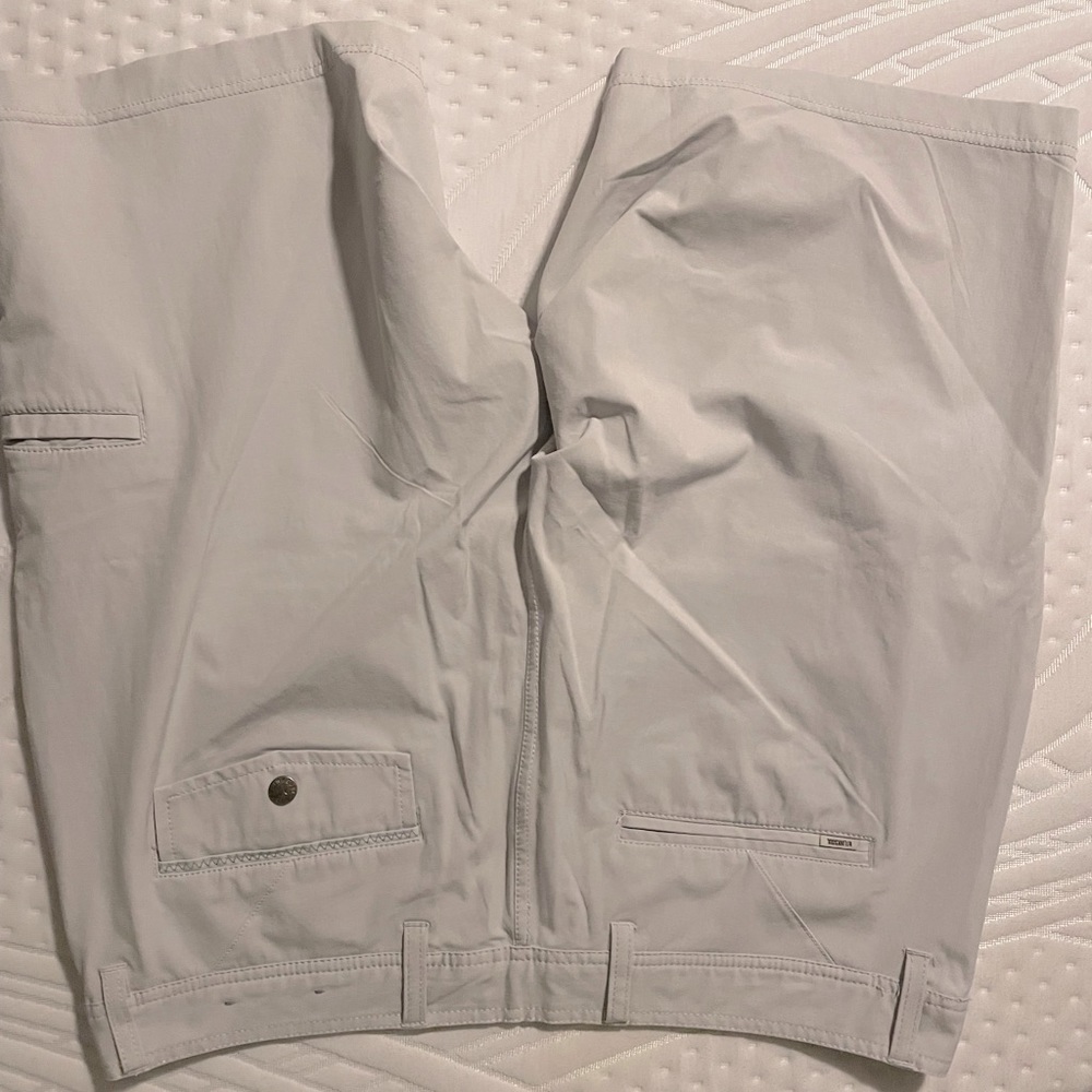 Linksoul golf shorts - Picture 2 of 2